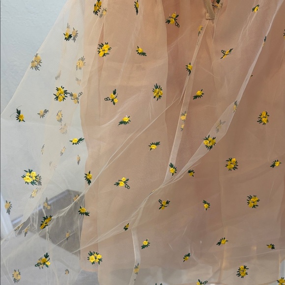 Women's Blush Pink Floral Embroidered A-Line Skirt - Picture 5 of 6